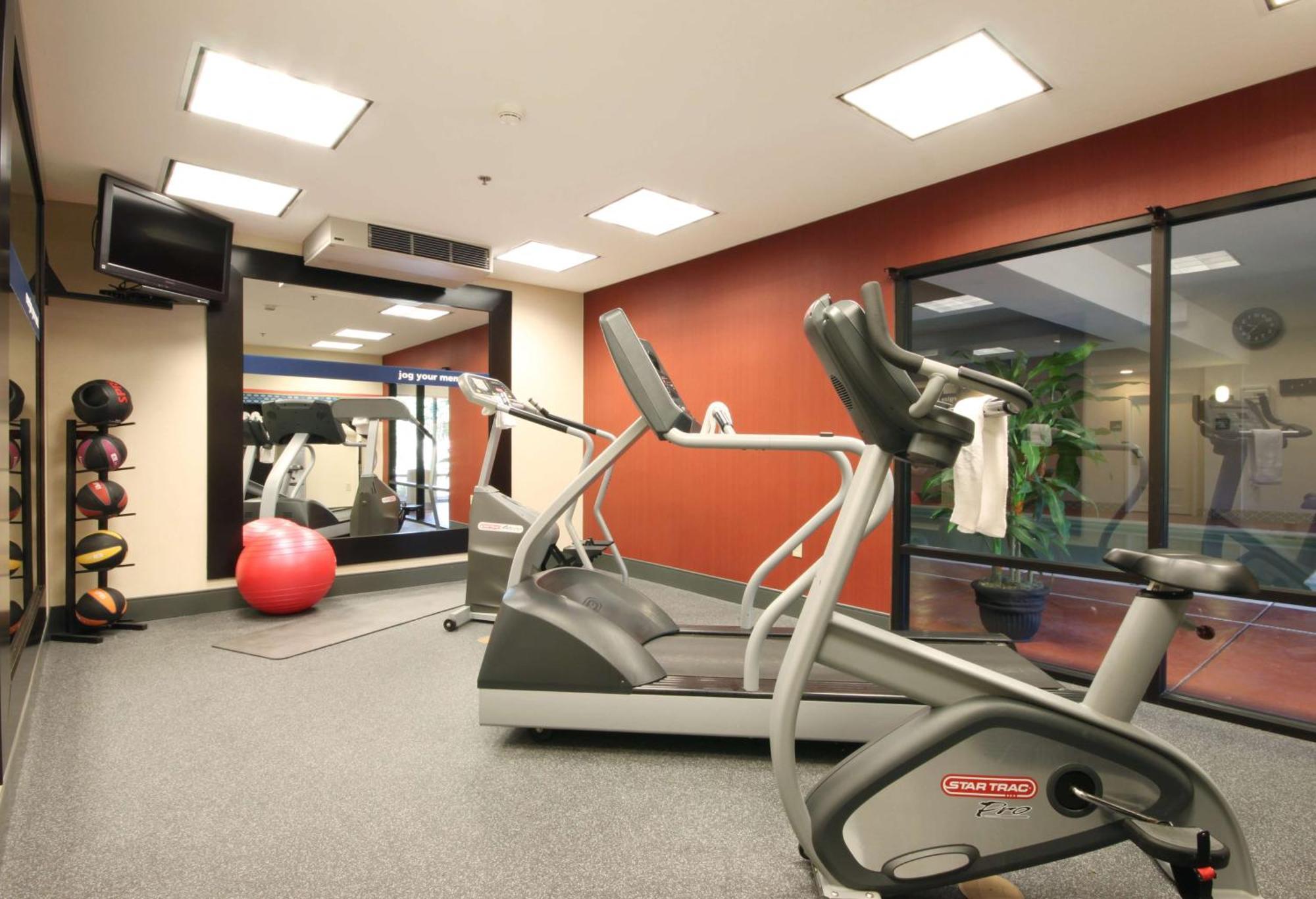Hampton Inn Champaign/Urbana Kültér fotó