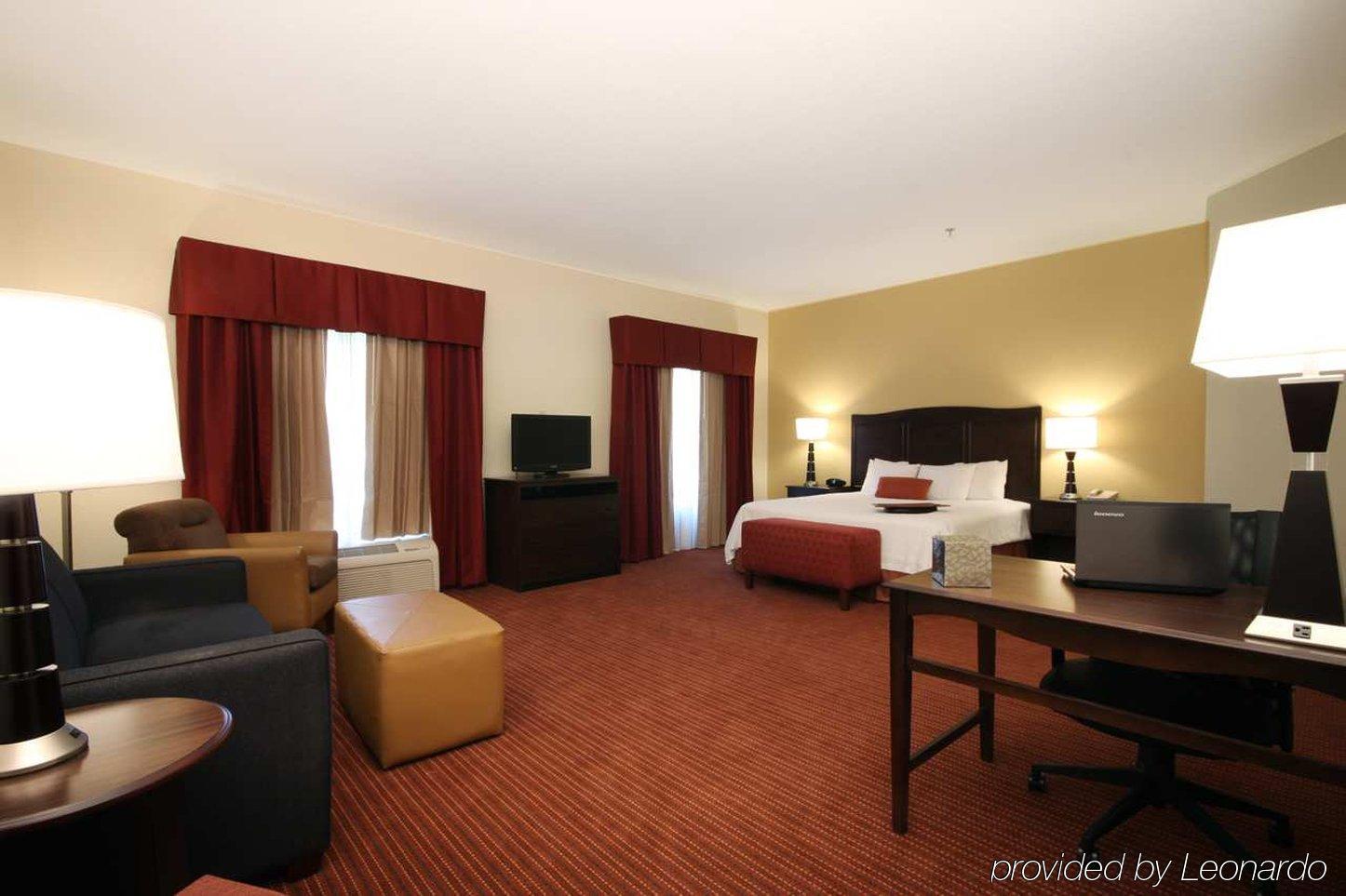 Hampton Inn Champaign/Urbana Szoba fotó